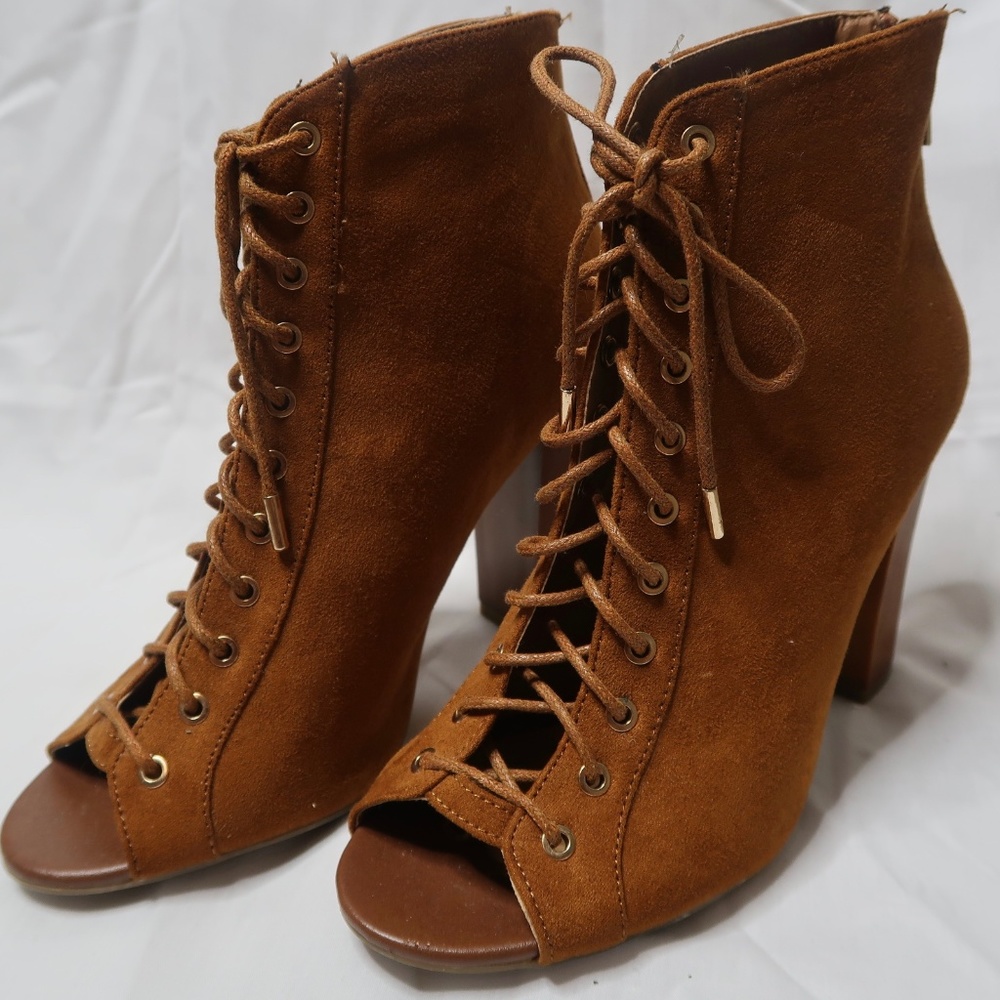 Chestnut Peep-toe Booties